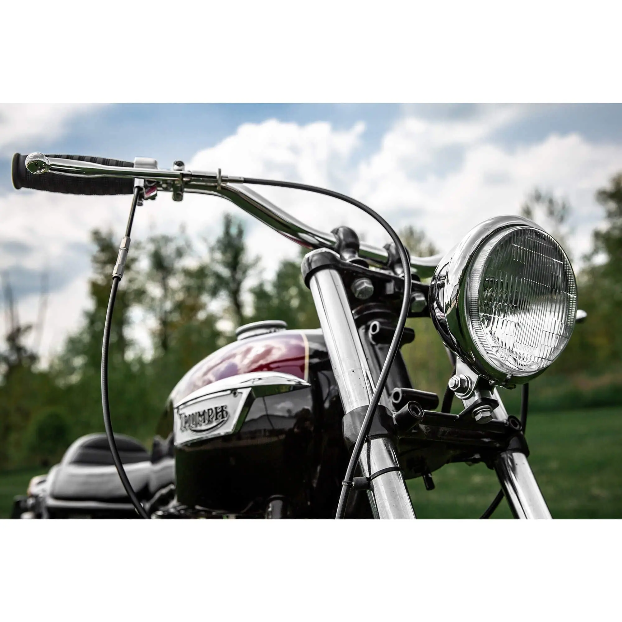 Cycle Standard 5-3/4 Inch Diameter Chrome Bottom Mount Halogen Headlight - Image 6