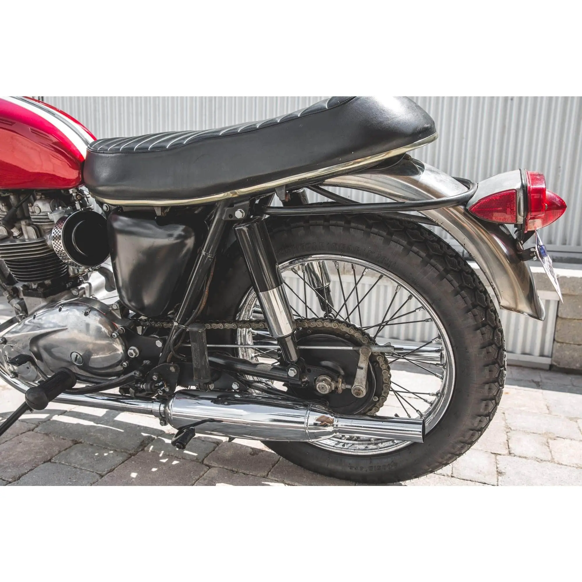 EMGO Triumph Reproduction Rear Shocks With Shrouded Spring - Image 4