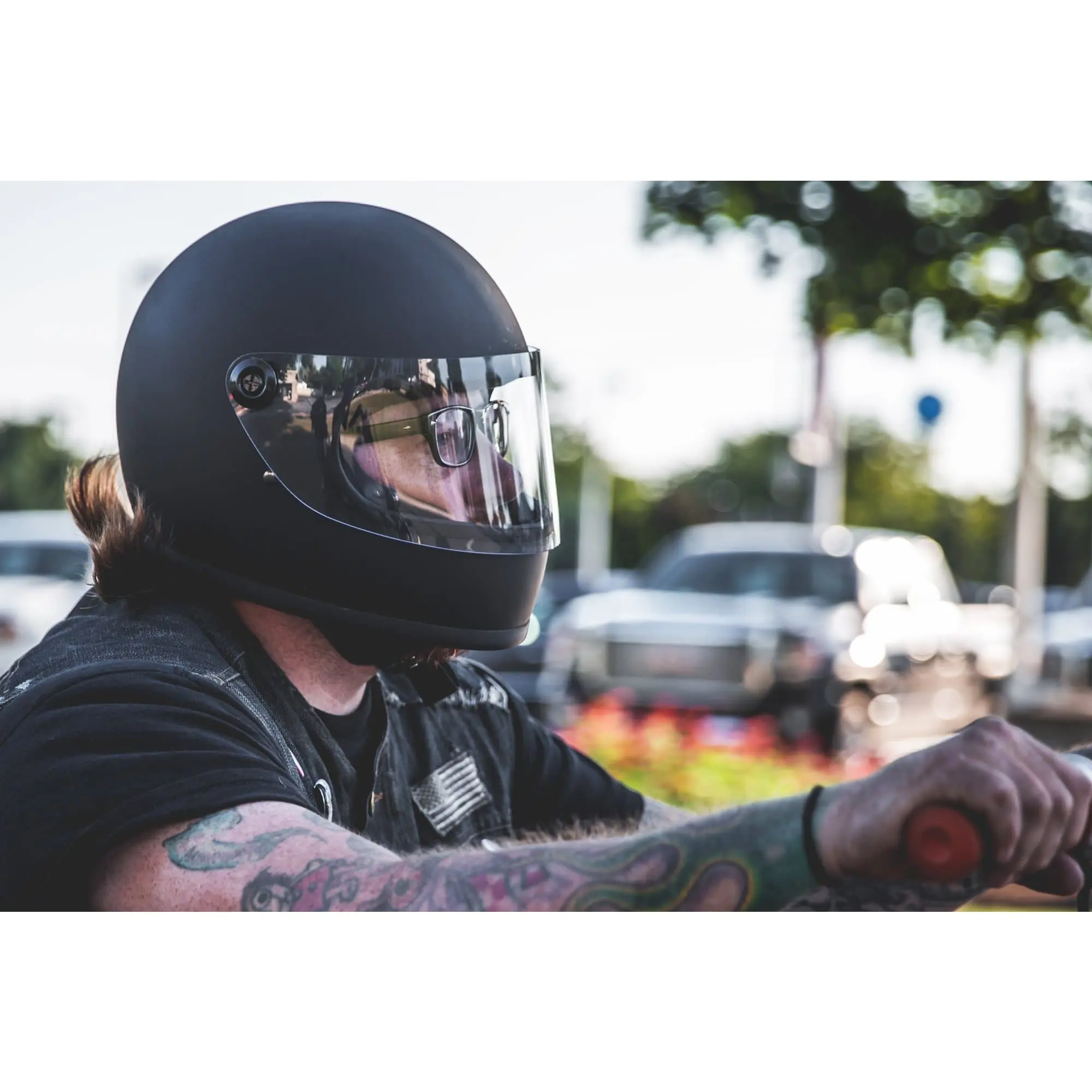 Biltwell Gringo S DOT/ECE Approved Full Face Helmet - Flat Black - Image 9