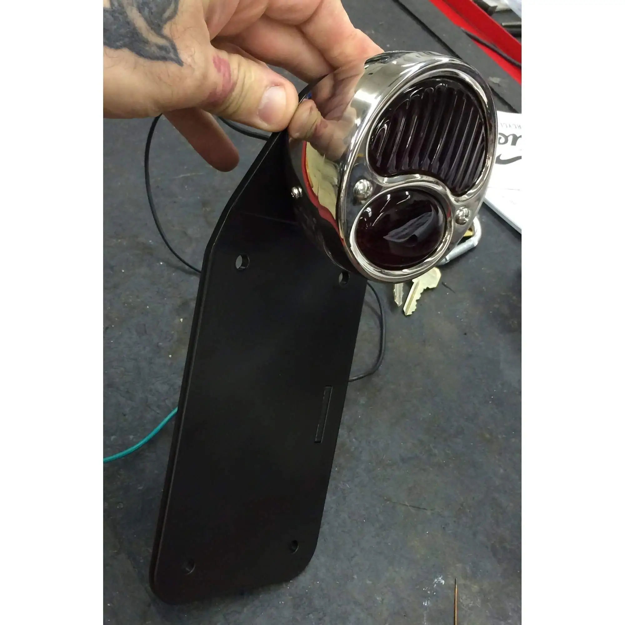 Gasbox Axle Mount License Plate Bracket - Vertical - Left Side Mount - 3/4 Inch Axles - Image 6