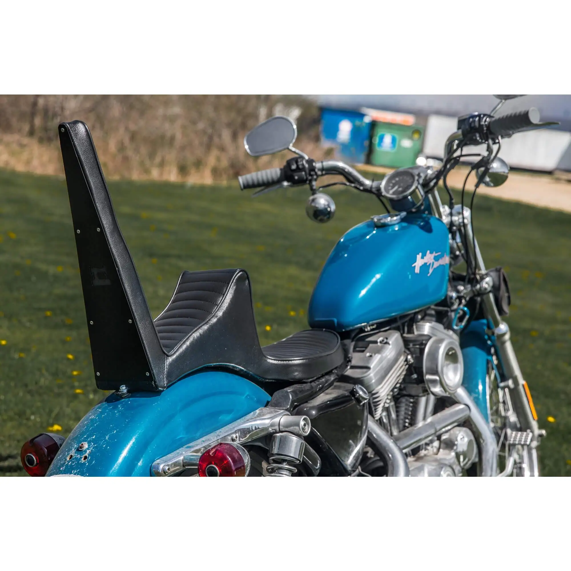 Sully's Customs Traditional King And Queen Seat - Black H-Pleat - 1982-2003 Sportsters - Image 7