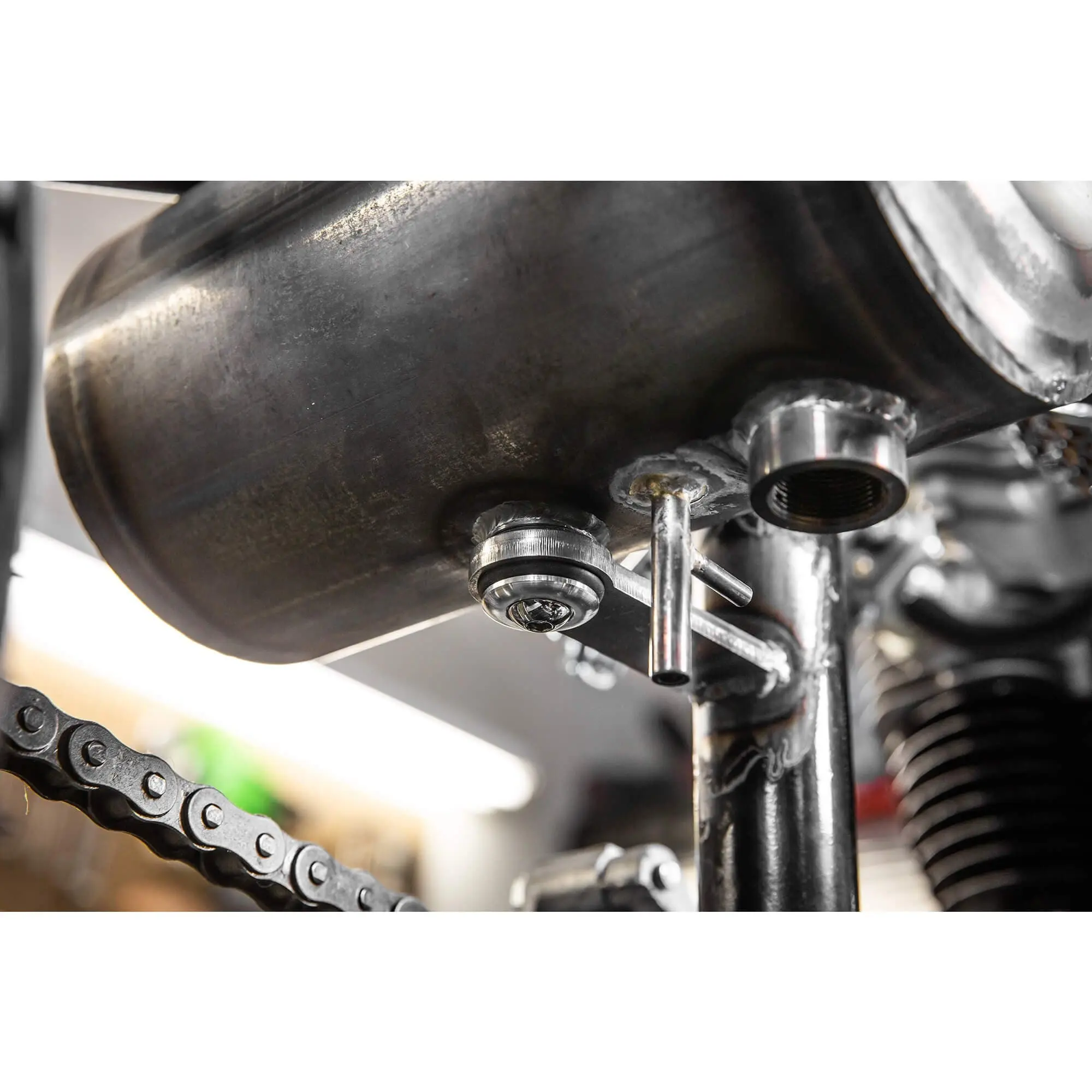 Lowbrow Customs Rubber Mount Bracket Kit For Lowbrow Oil Tanks - For 500 / 650 C.c. Unit Triumph Motorcycles - Brass Washers - Image 11