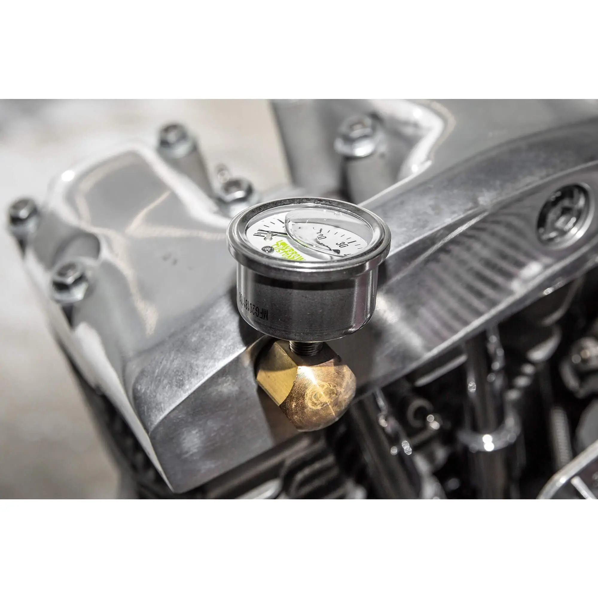 Lowbrow Customs 60 Psi Oil Pressure Gauge - White Face - Image 10