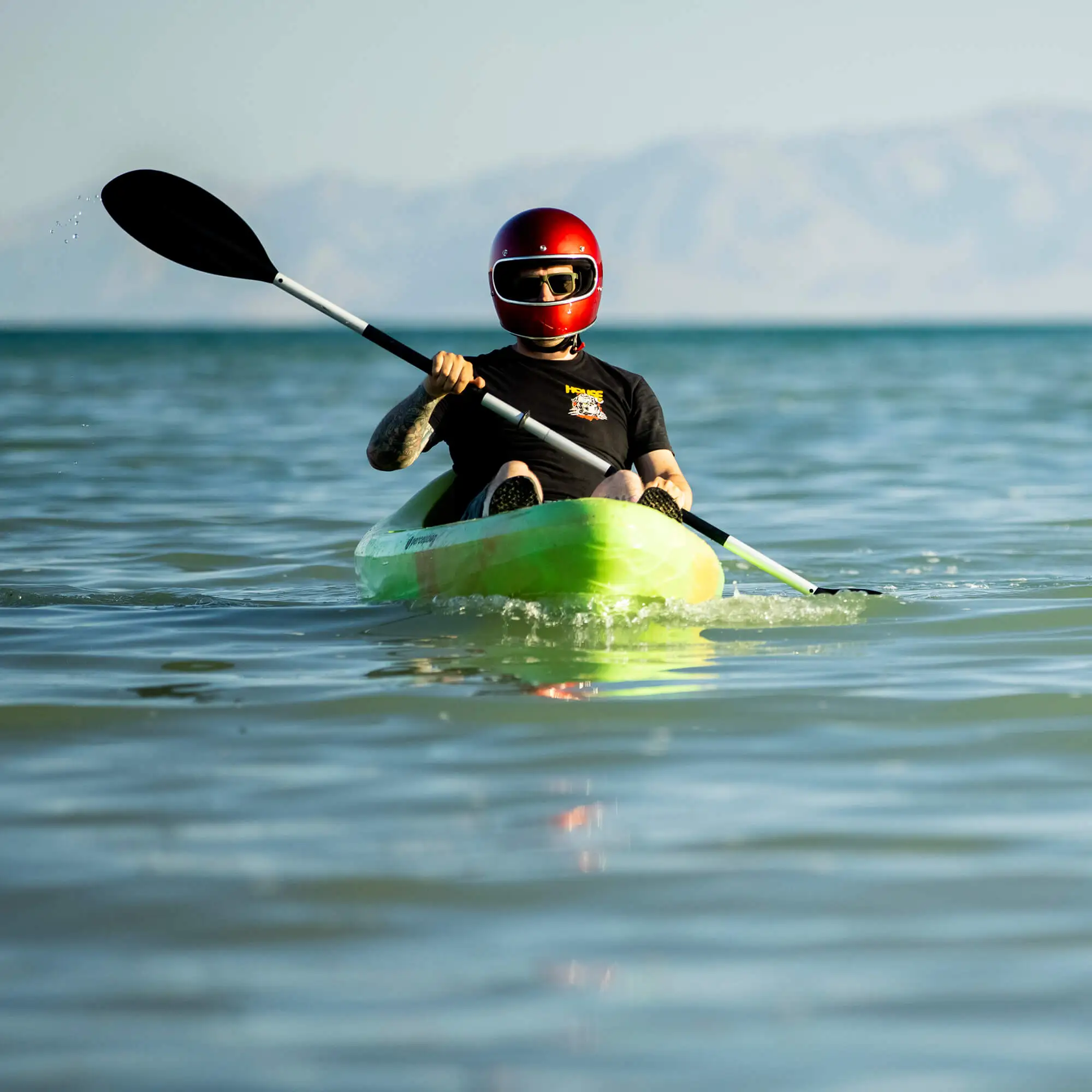 Biltwell Gringo DOT/ECE Approved Full Face Helmet - Metallic Cherry Red - Image 11