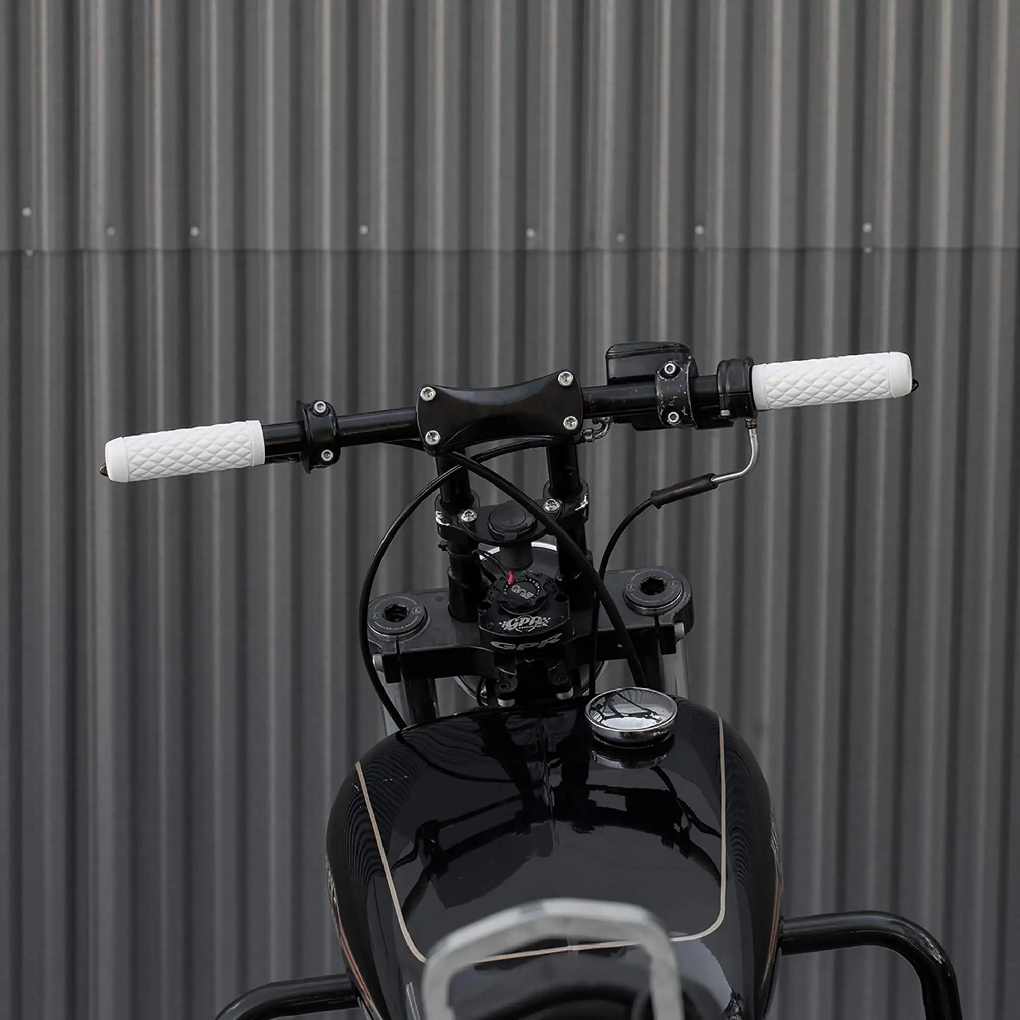 Biltwell Torker TPV Grips - White - 1 Inch - Image 4